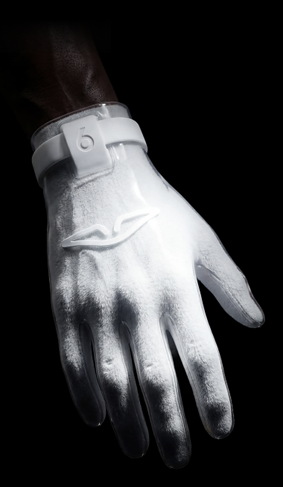 ARMA custom-fit spray-on glove